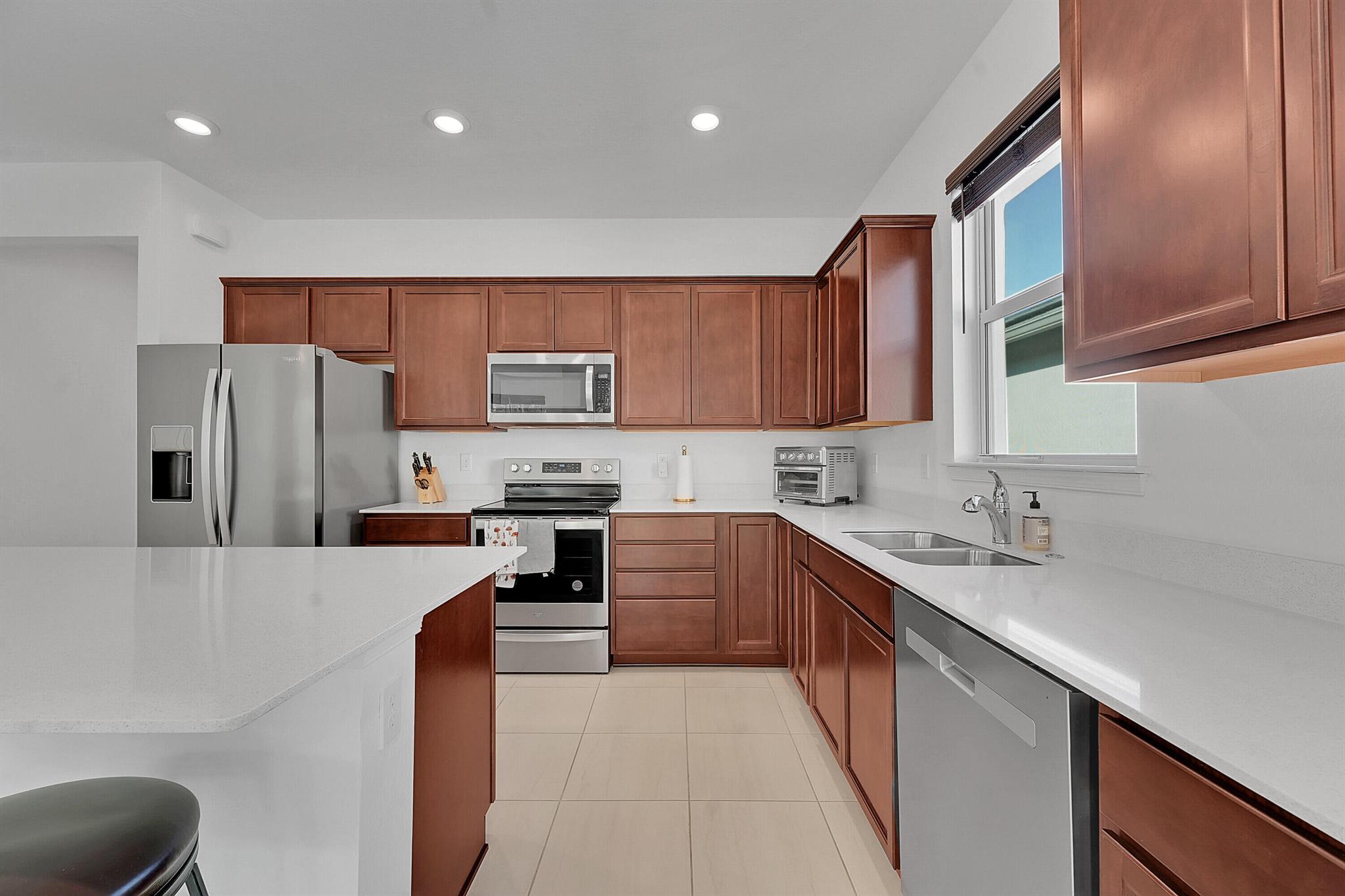 HIGHPOINTE PUD - Residential Lease