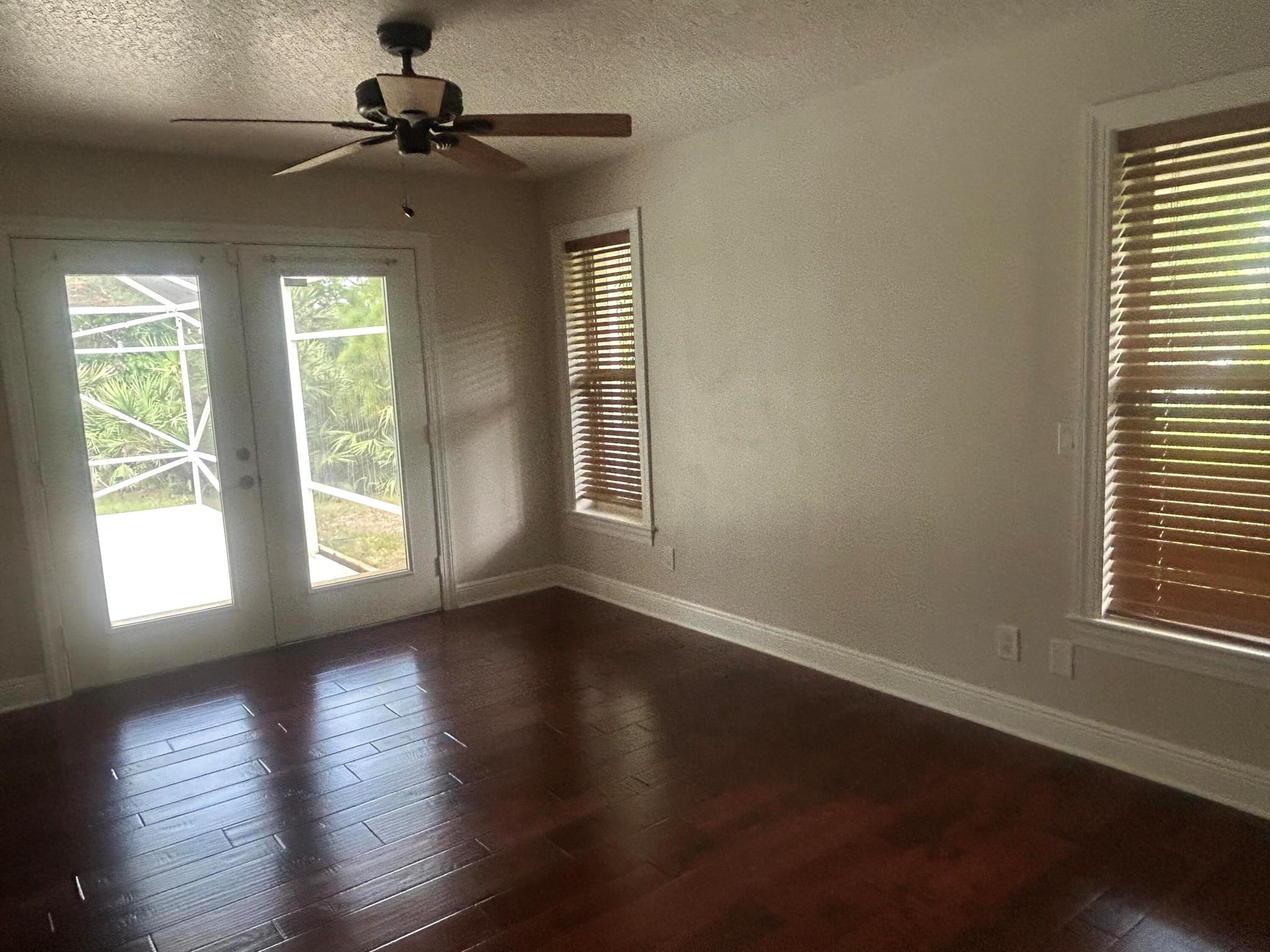 MEADOWWOOD - Residential Lease