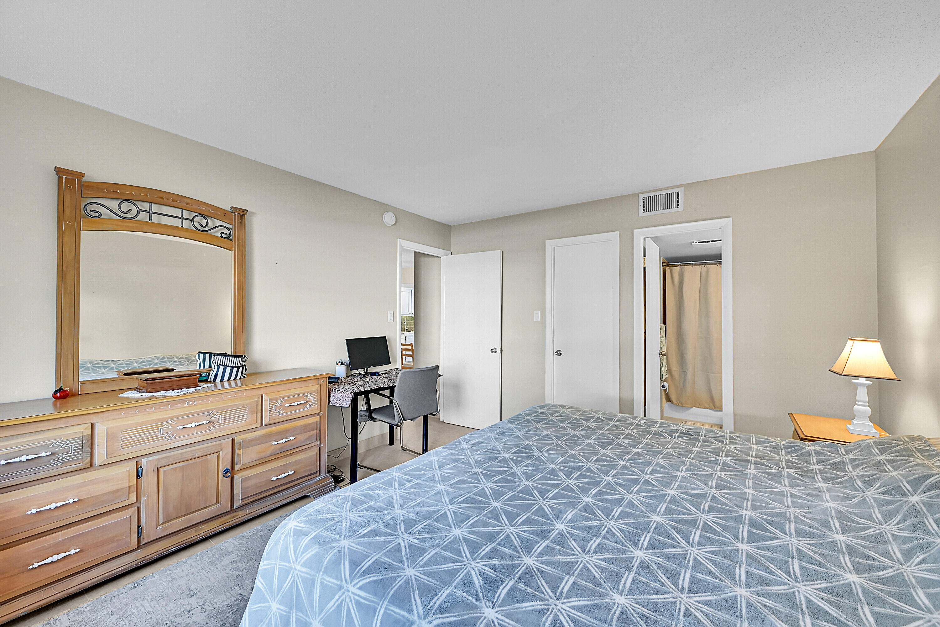 CYPRESS PARK CONDO - Residential Lease