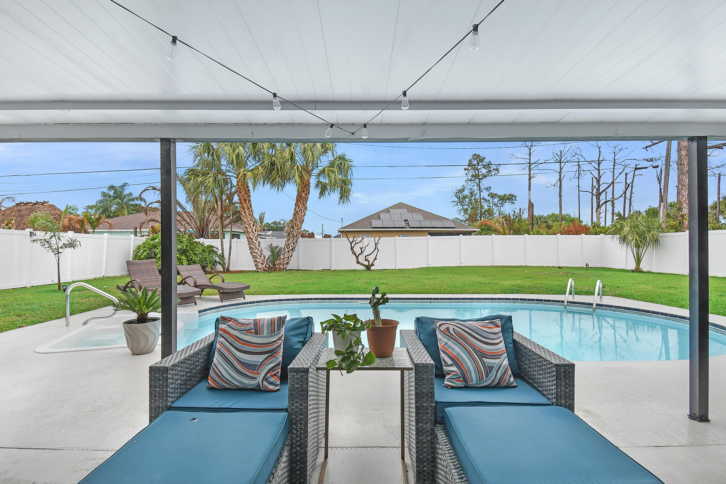 PORT ST LUCIE SECTION 11 - Residential