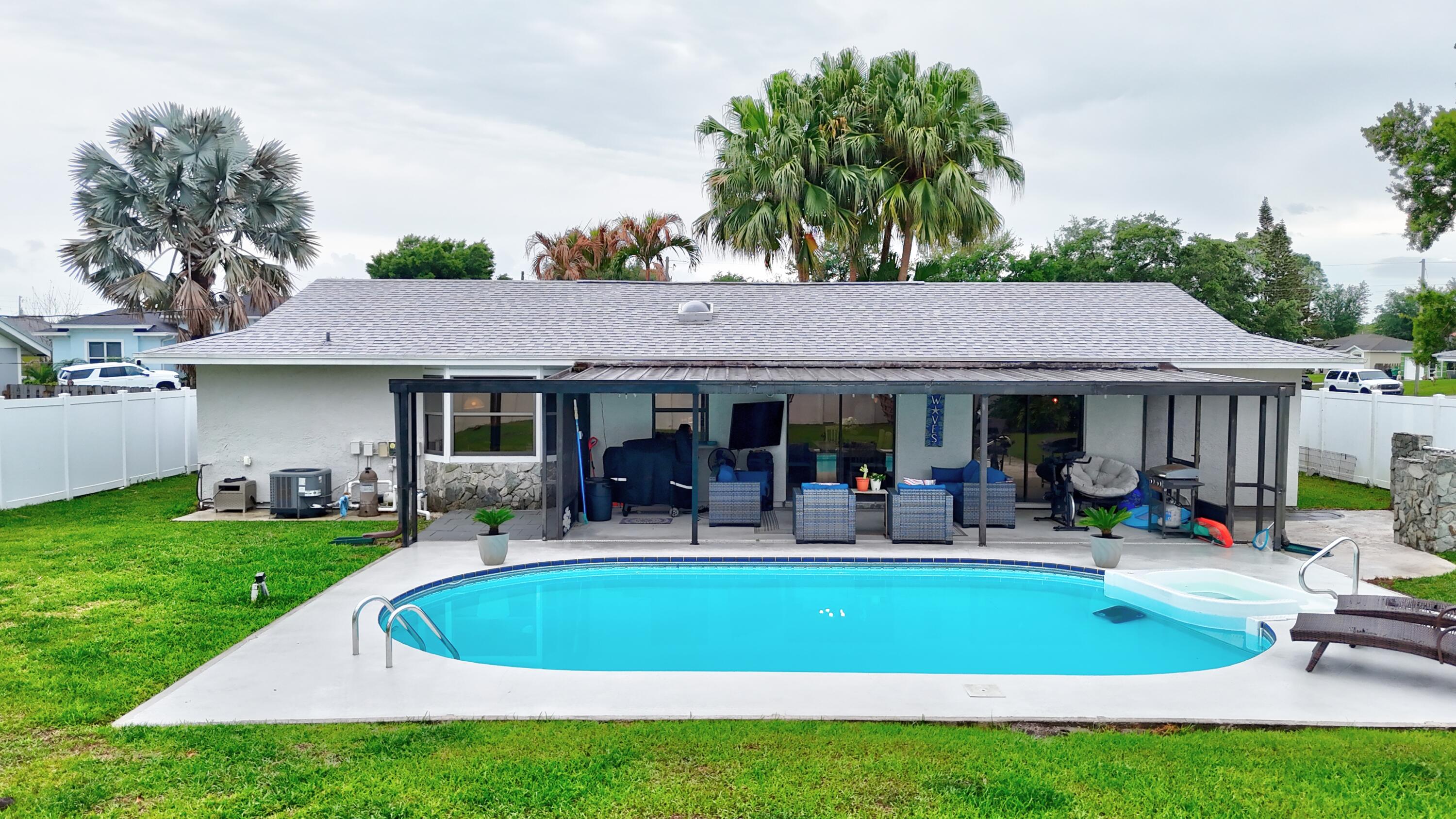 PORT ST LUCIE SECTION 11 - Residential