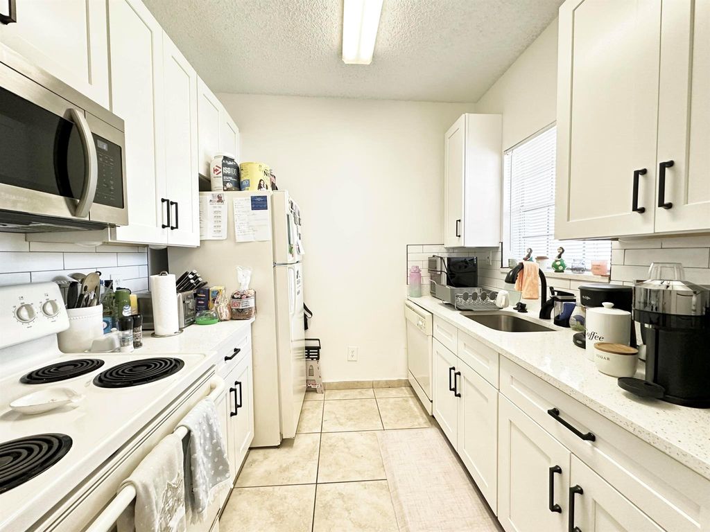 Photo of 751 Cypress Lane #K, Deerfield Beach, FL 33064 (MLS # R11099968)