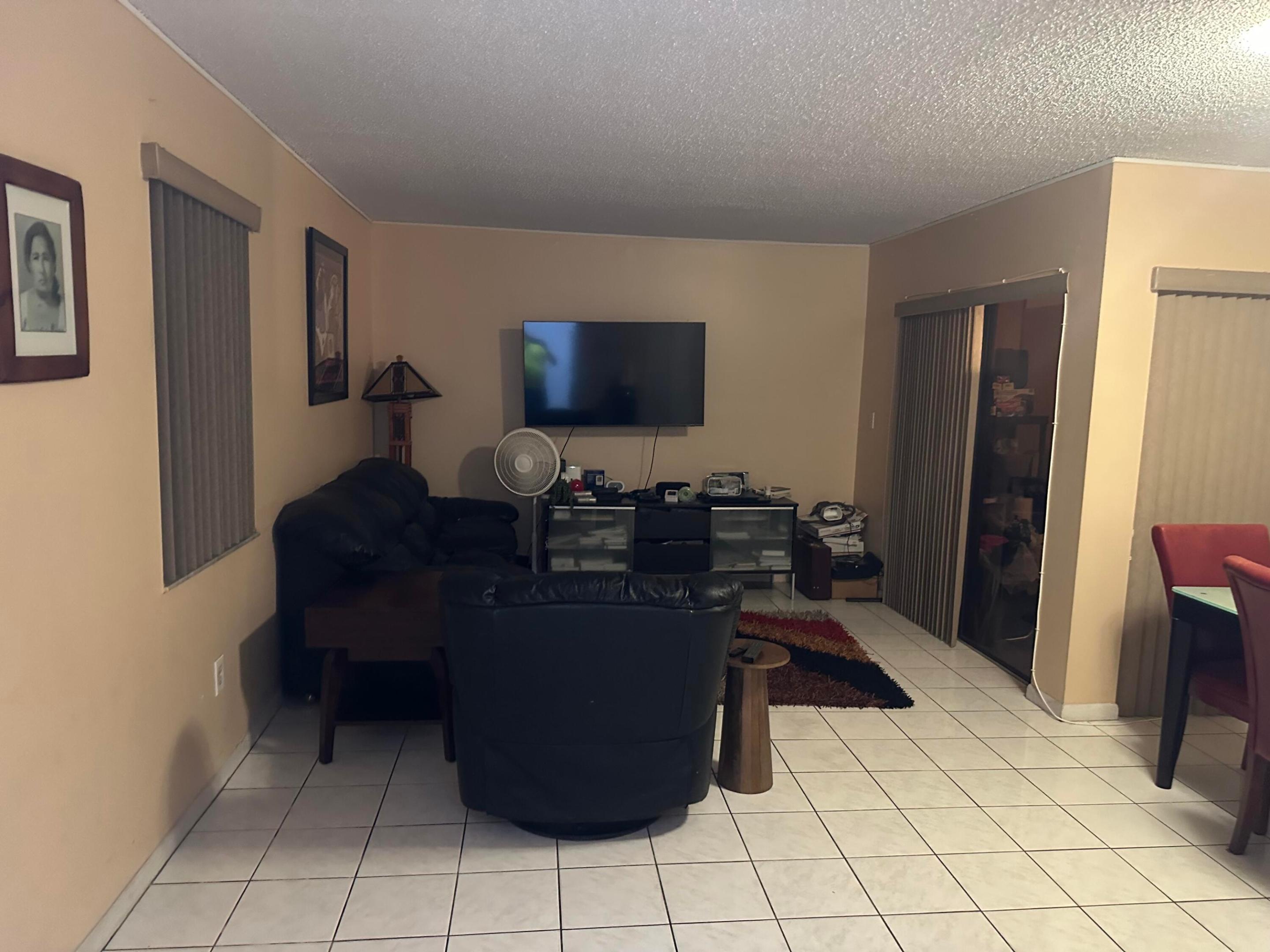 20140 NE 3rd Court 5