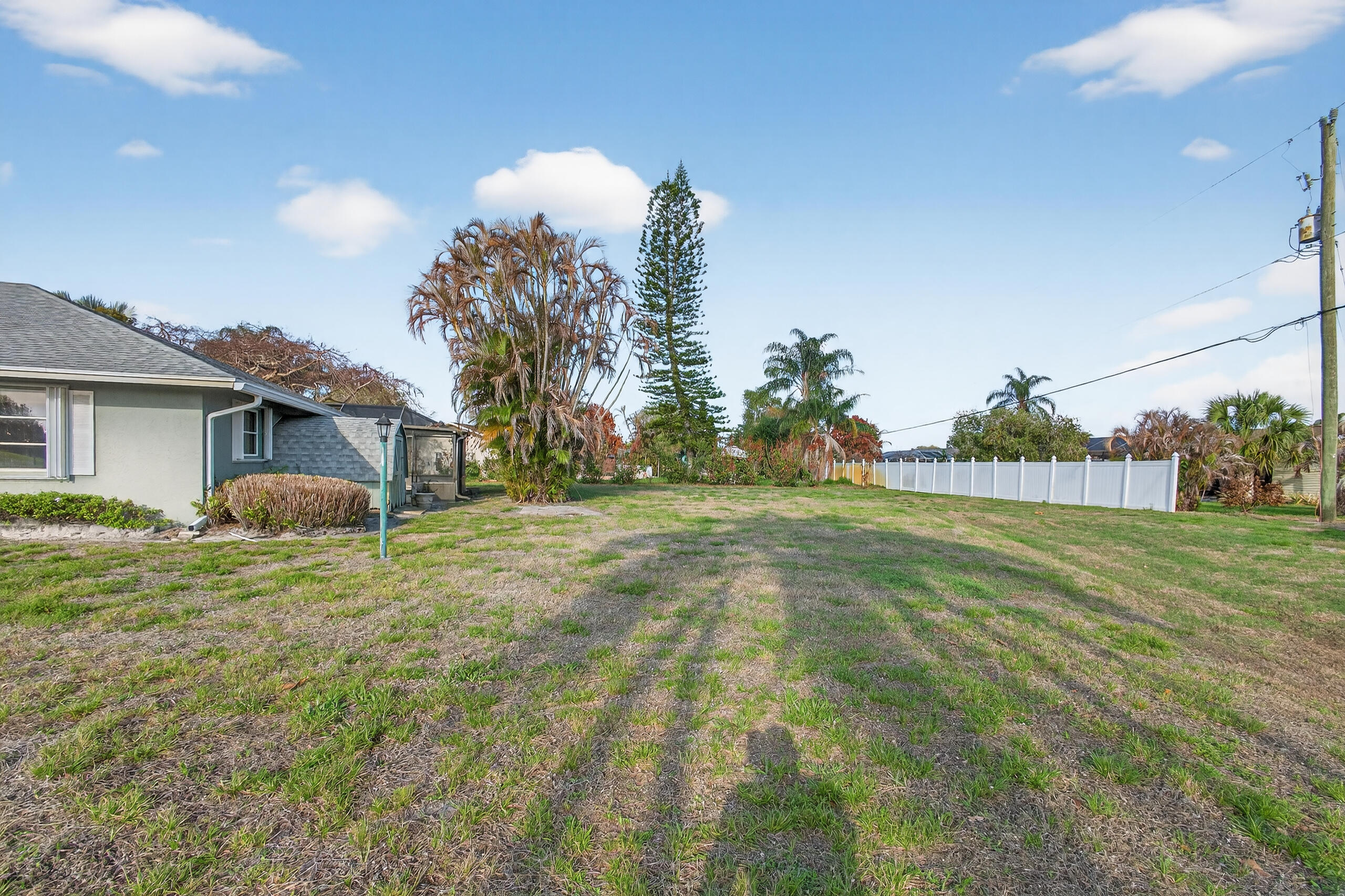 SOUTH PORT ST LUCIE UNIT 8 - Residential
