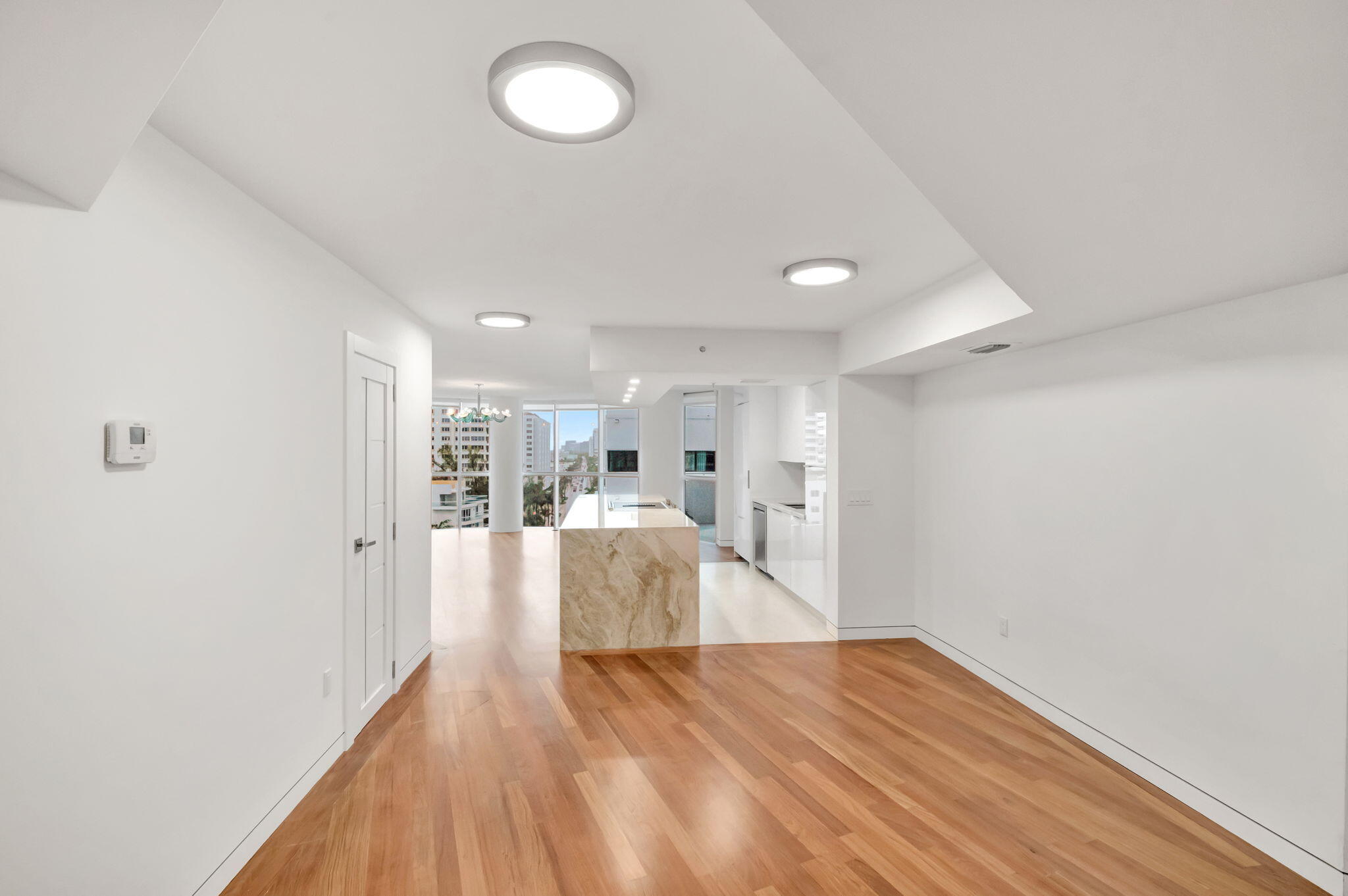 LA GORCE PALACE CONDO - Residential Lease