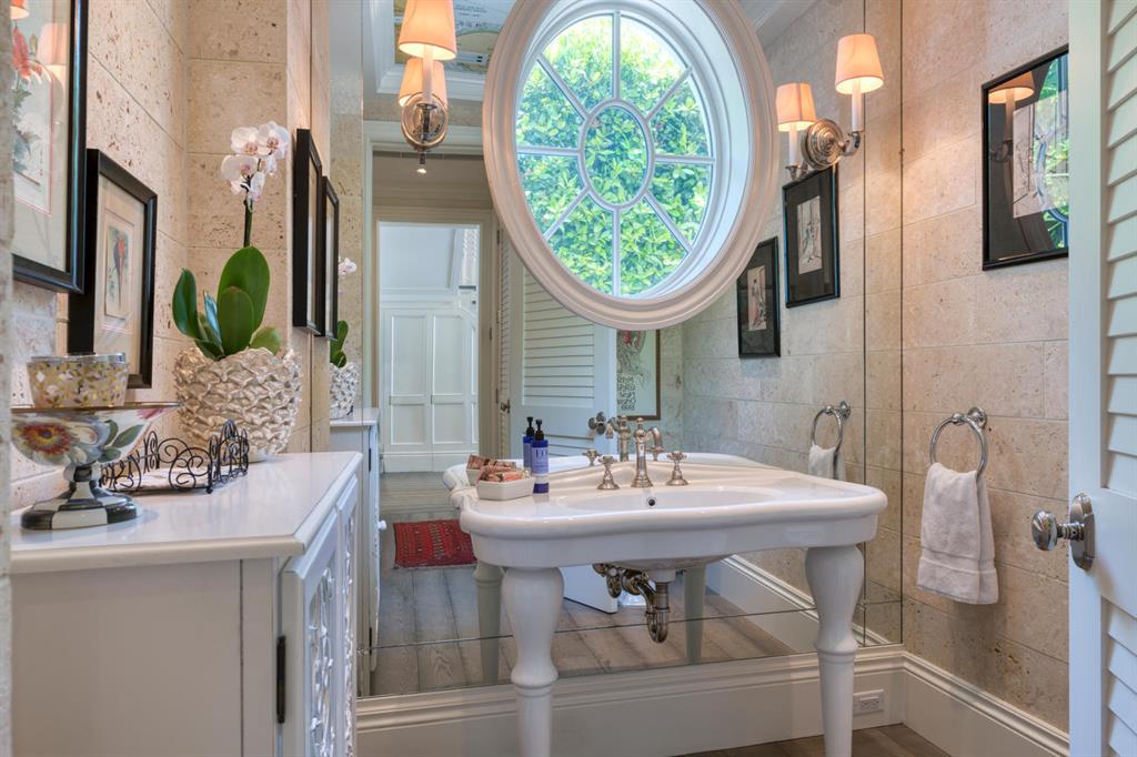 SEA ISLE EST - Residential