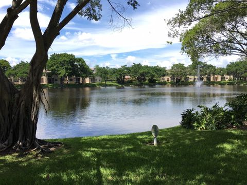 A home in Deerfield Beach