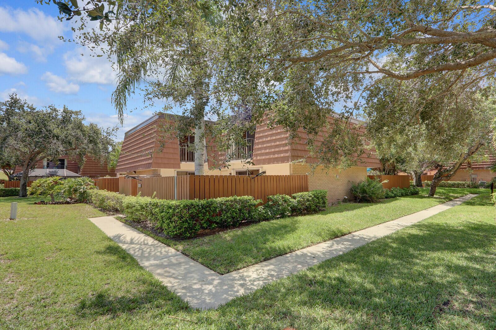 Bluffs River North townhome with 2 bedrooms and 2.5 baths overlooking the Jupiter Ridge Natural Preserve. Spacious open floor plan with large sliders leading to a private fenced courtyard, perfect for outdoor living and entertaining. Upstairs offers two en-suite bedrooms including a primary with preserve views. Community features include a heated pool, and walking paths. Ideally located just minutes from Jupiter's beaches, waterfront dining, shopping, and entertainment. A perfect blend of comfort, convenience, and coastal living.