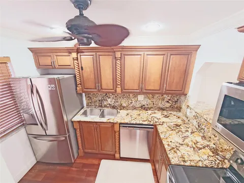 139 Sparrow Dr Unit 4B, Royal Palm Beach, FL MLS: F10499866