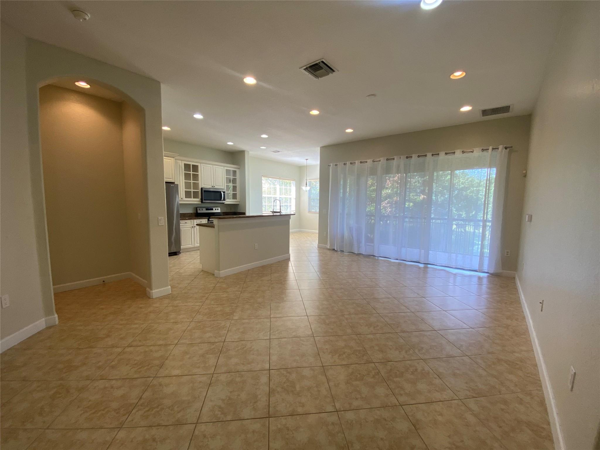 CYPRESS POINTE II AT HERON BAY - Residential Lease