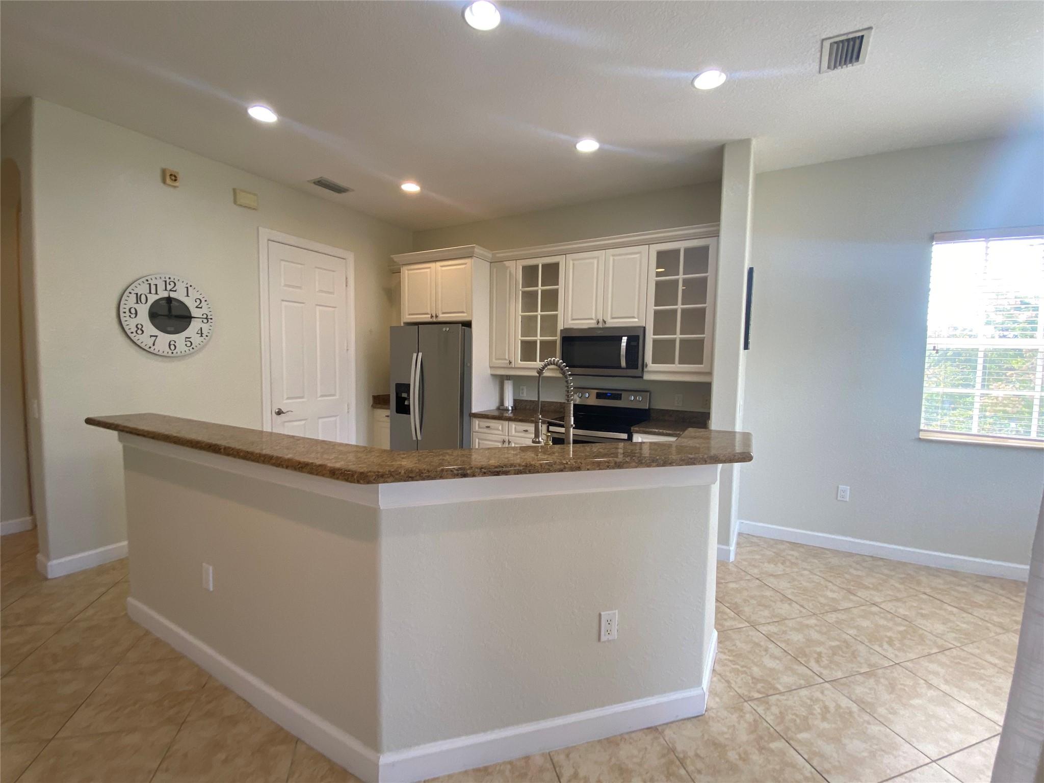 CYPRESS POINTE II AT HERON BAY - Residential Lease