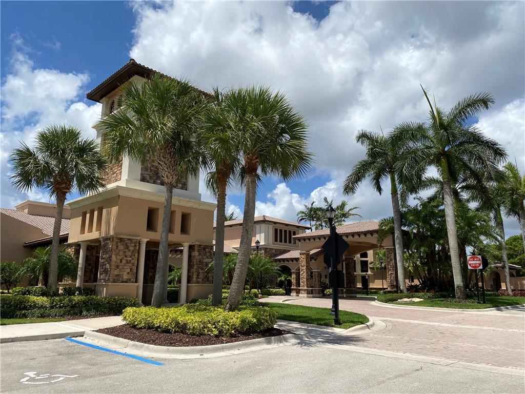 CYPRESS POINTE II AT HERON BAY - Residential Lease