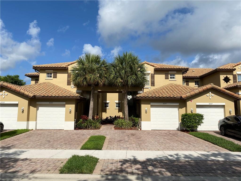 CYPRESS POINTE II AT HERON BAY - Residential Lease