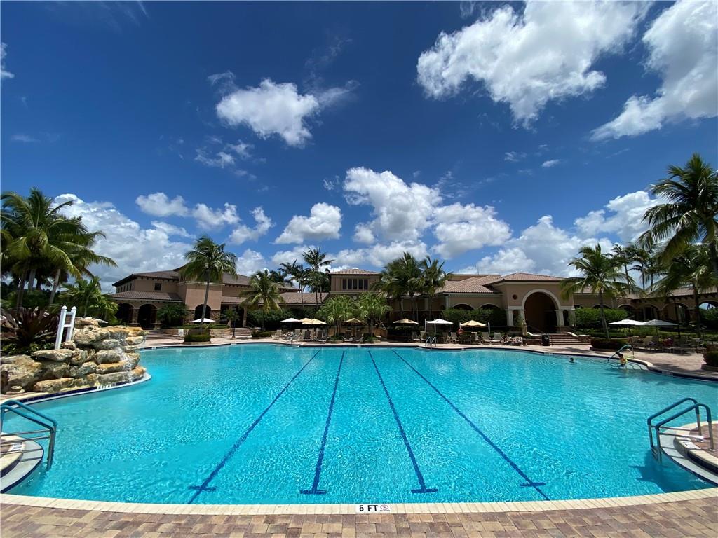 CYPRESS POINTE II AT HERON BAY - Residential Lease