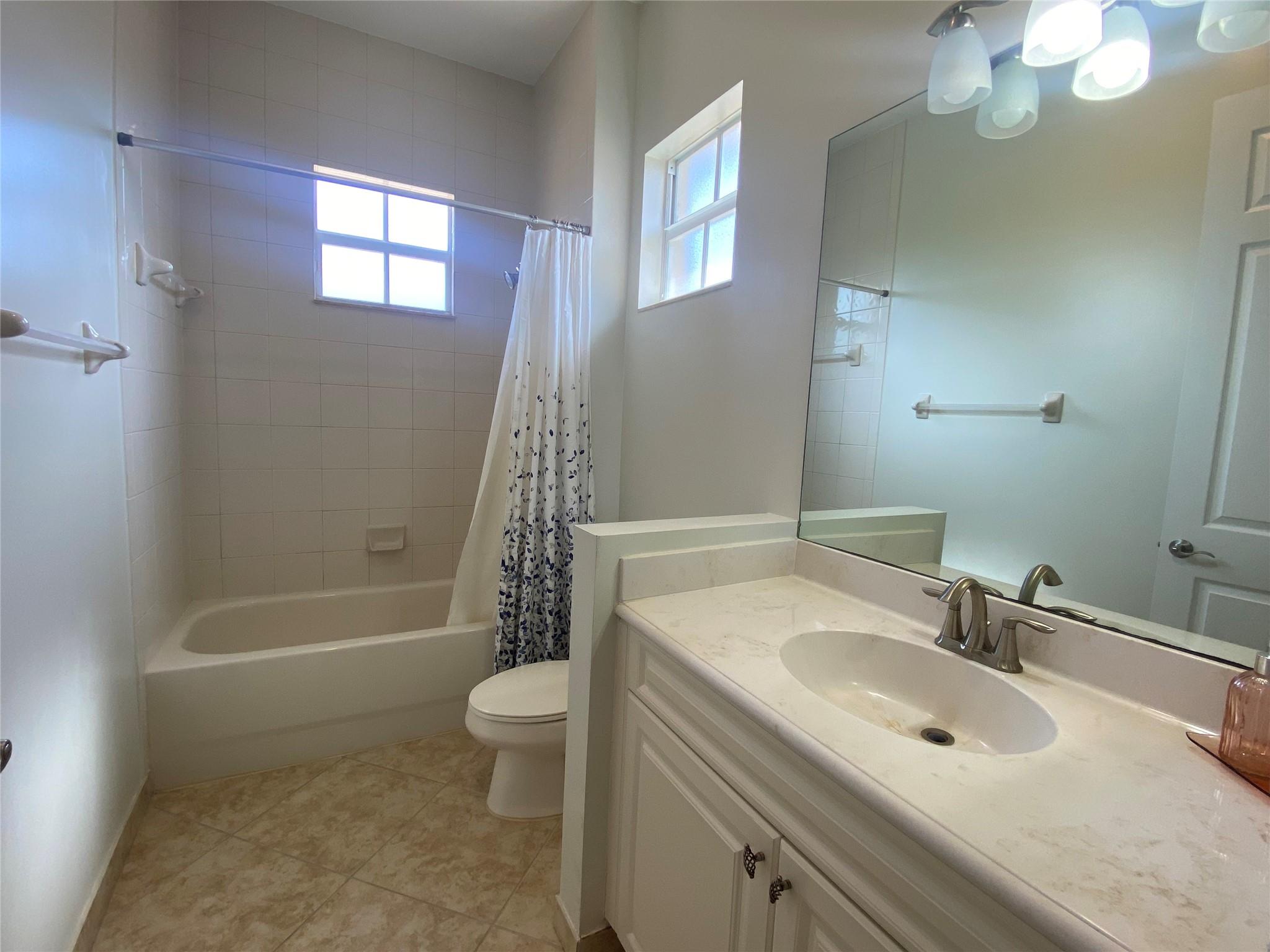 CYPRESS POINTE II AT HERON BAY - Residential Lease