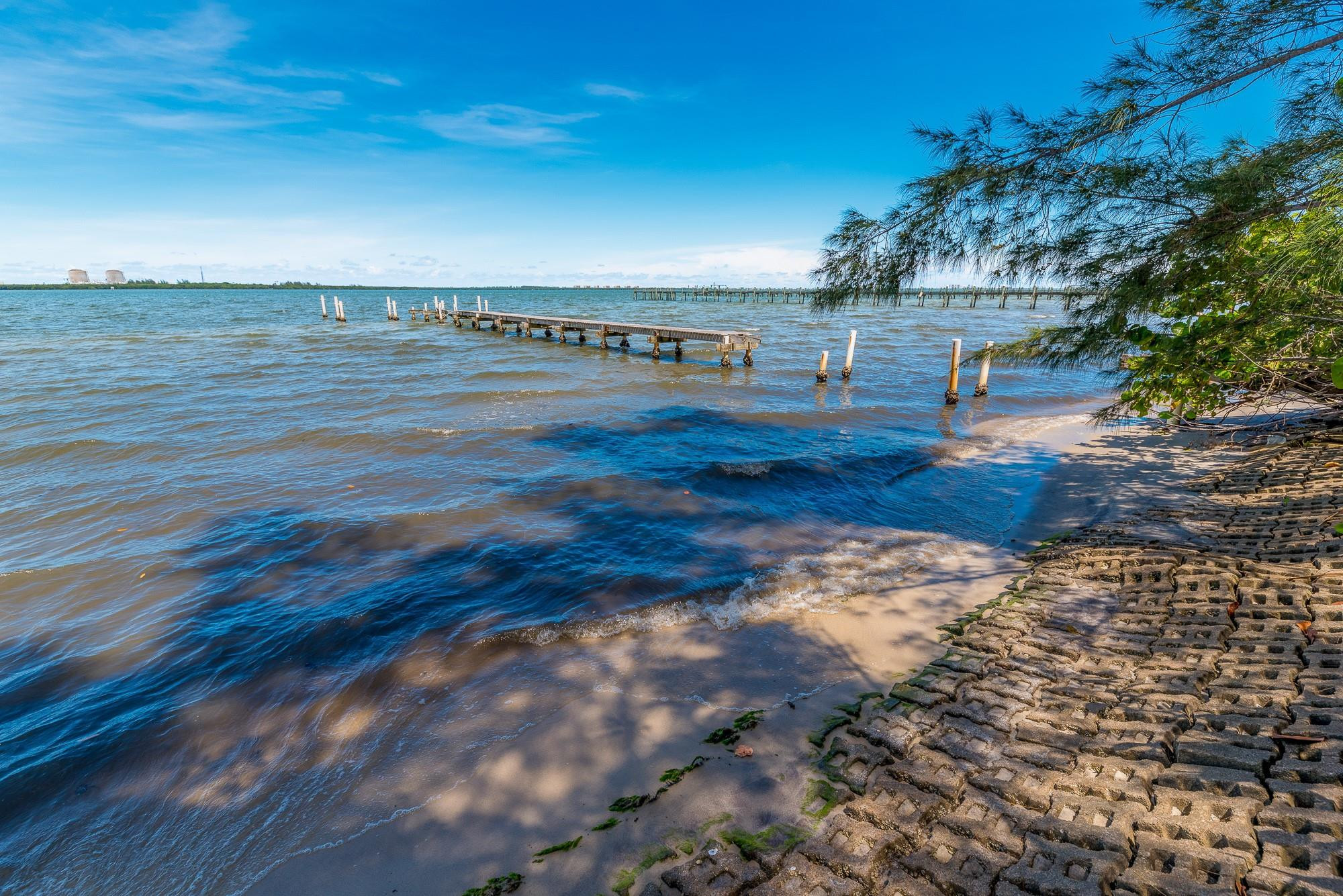 Hal S Thomas Resub Of Lts - Residential