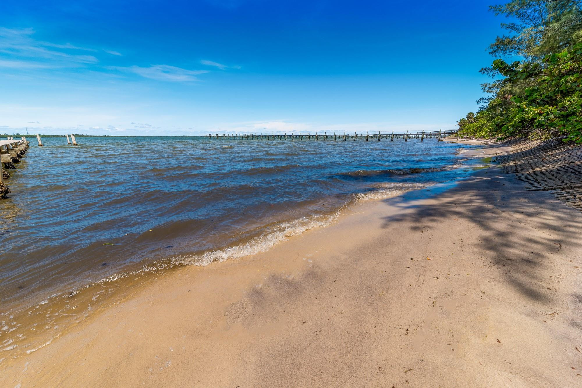 Hal S Thomas Resub Of Lts - Residential