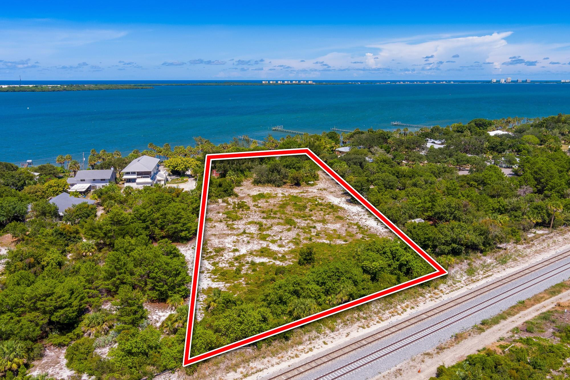 Hal S Thomas Resub Of Lts - Residential