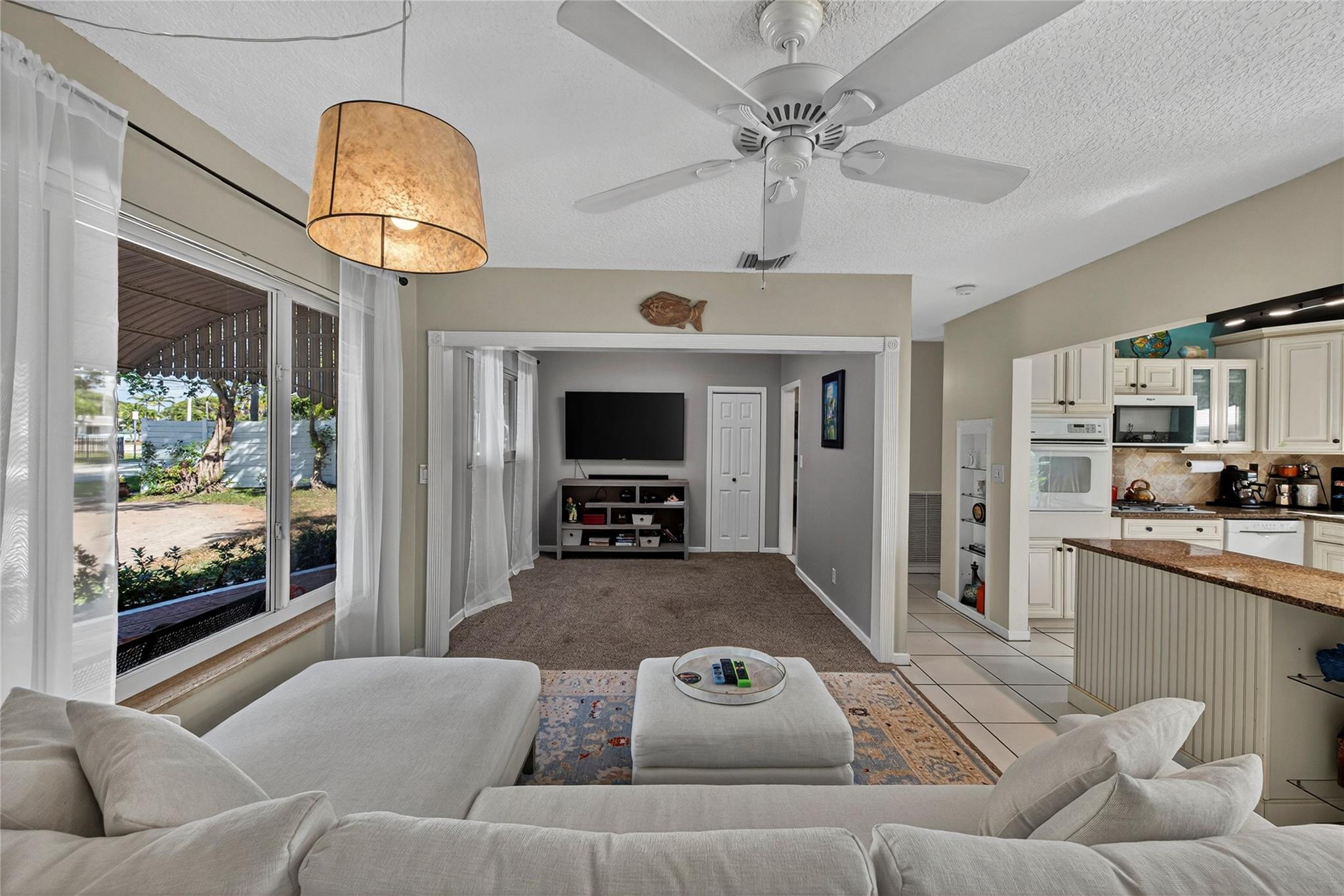 Lyons Park 33-28 B - Residential