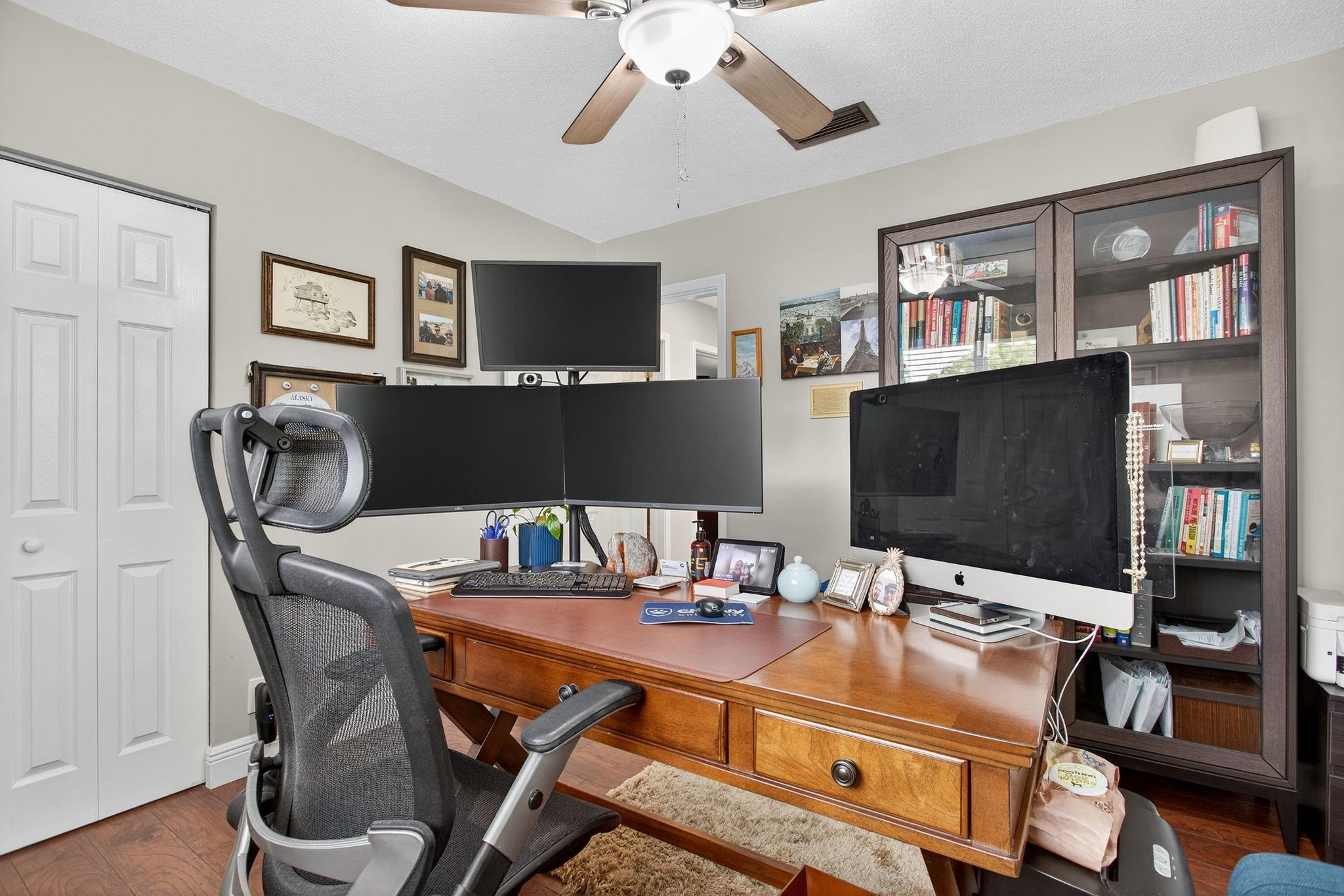 Royal Palm Estates - Residential