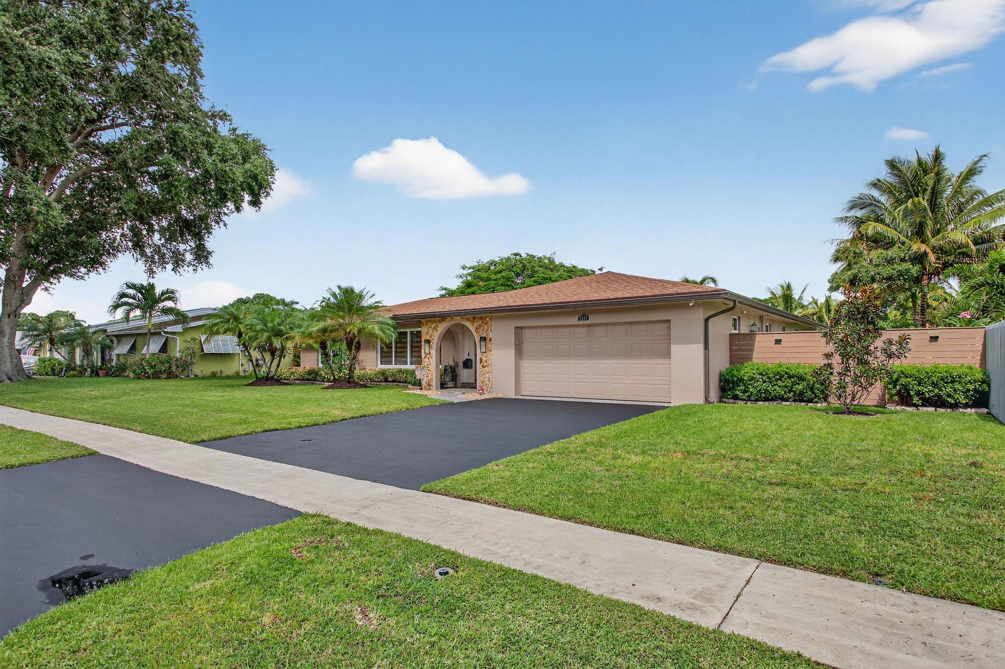 Royal Palm Estates - Residential