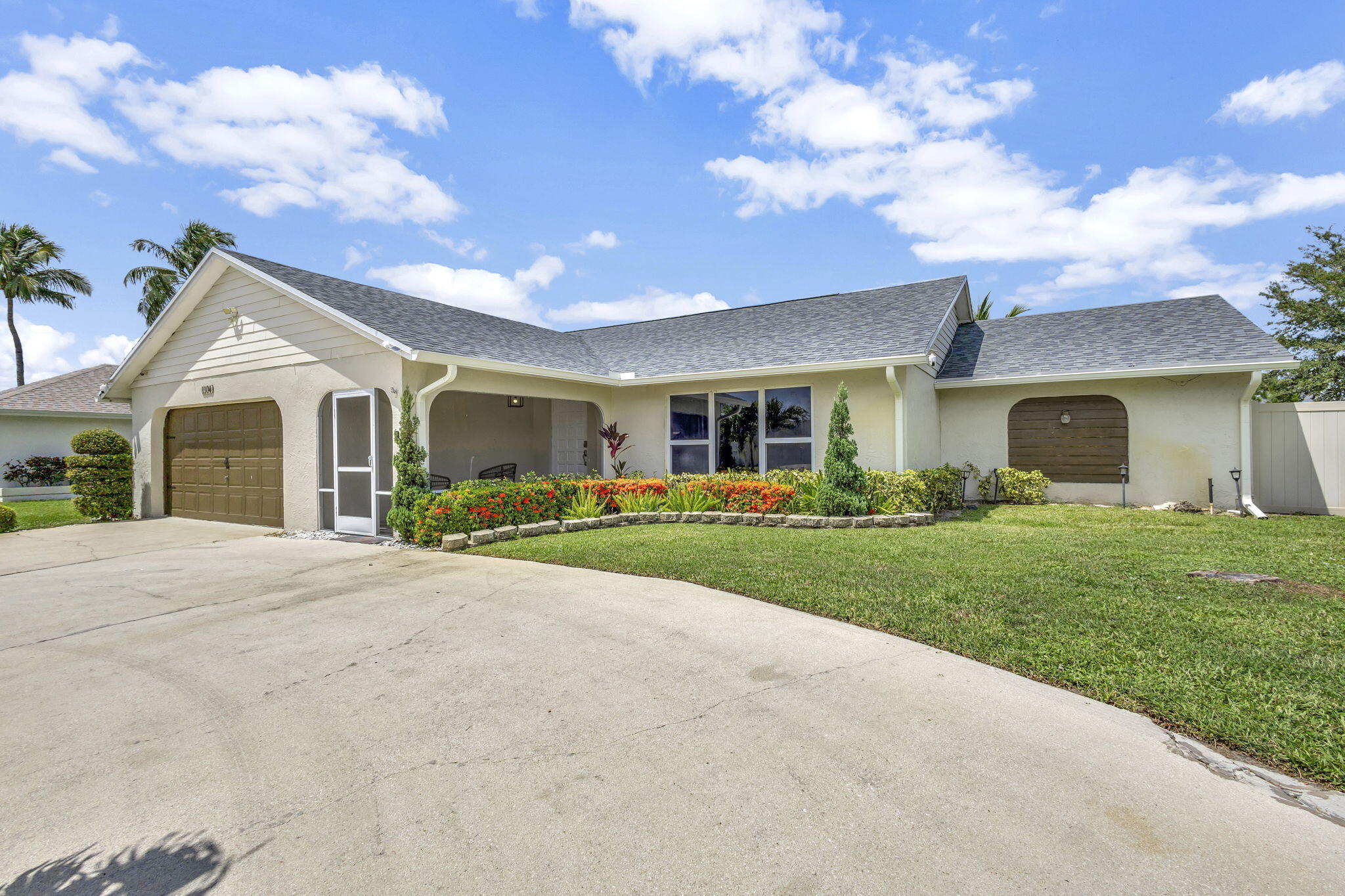 EASTWOOD OF WELLINGTON 2 - Residential Lease