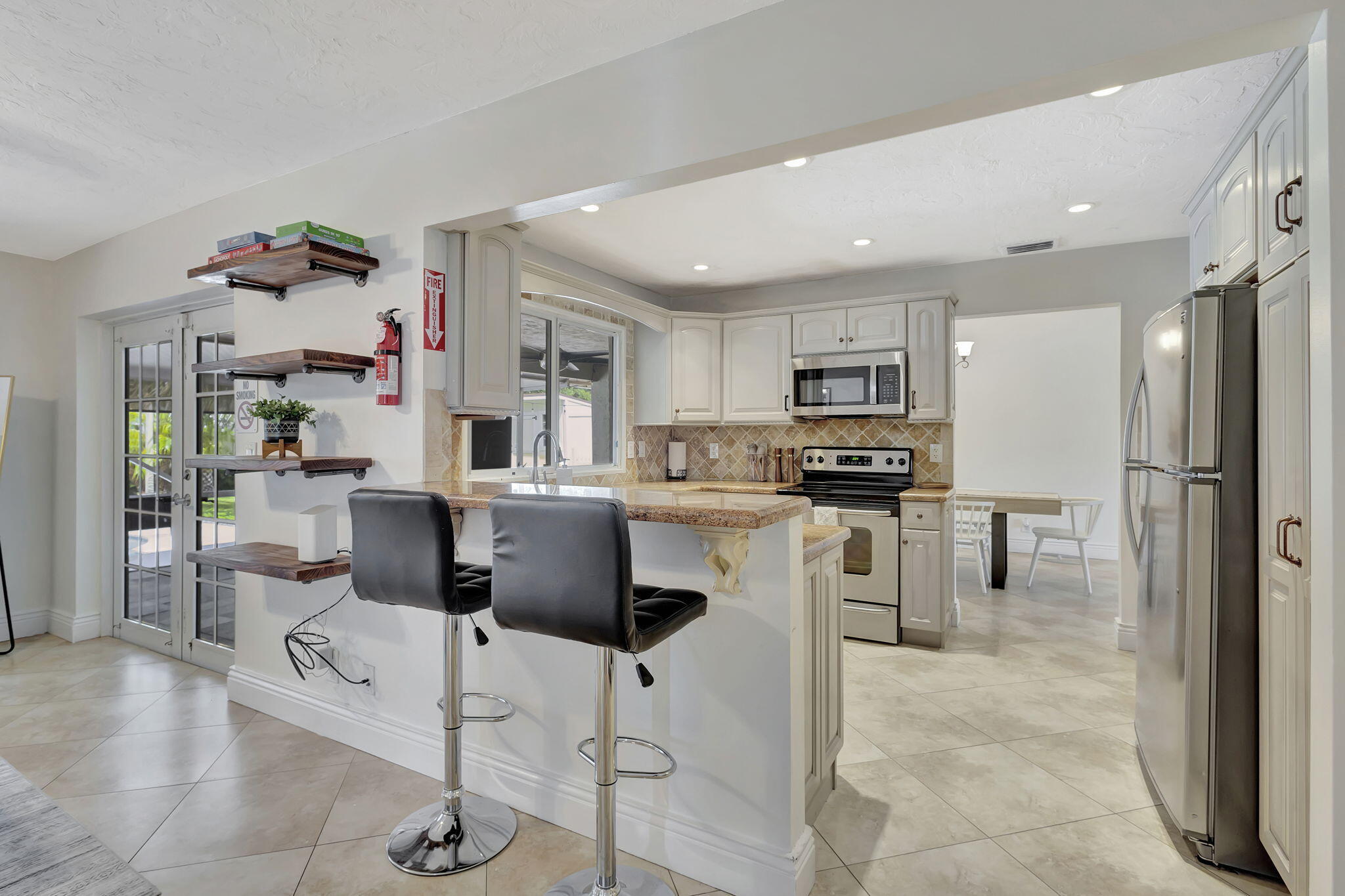 EASTWOOD OF WELLINGTON 2 - Residential Lease