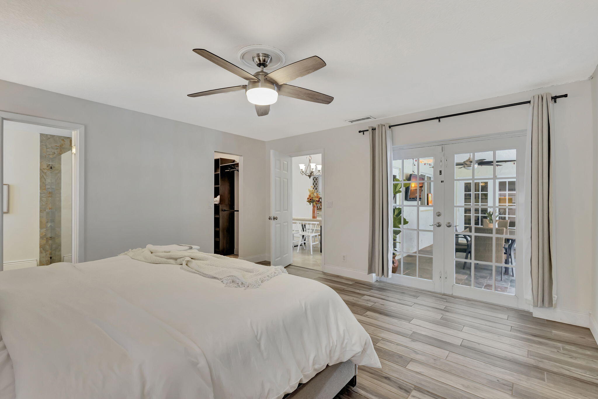 EASTWOOD OF WELLINGTON 2 - Residential Lease