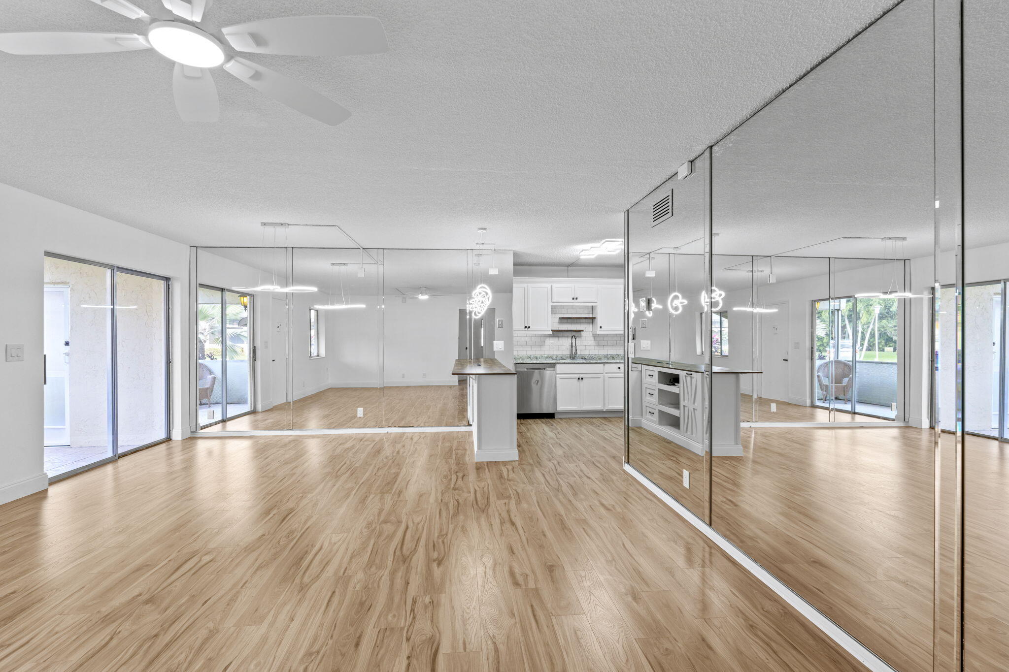 LA PINATA CONDO - Residential