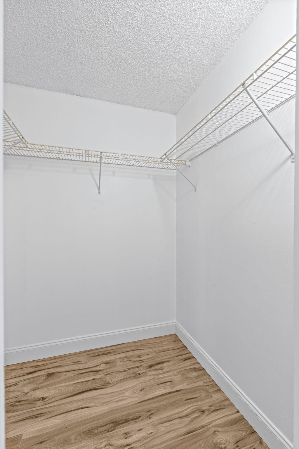 LA PINATA CONDO - Residential