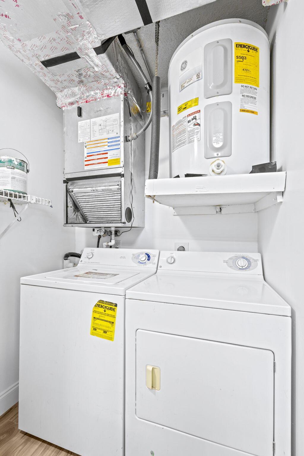 LA PINATA CONDO - Residential