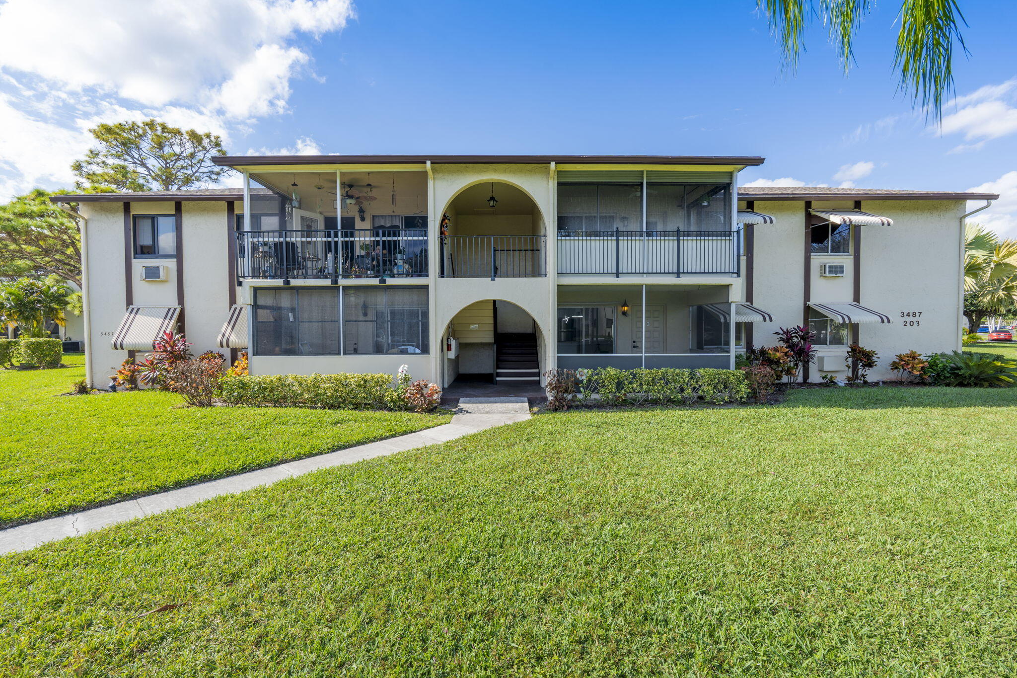 LA PINATA CONDO - Residential