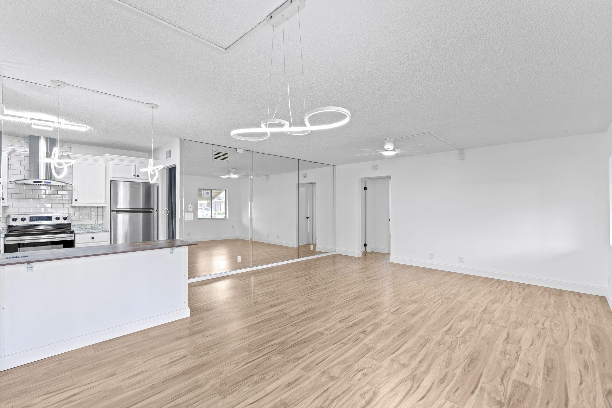 3487 La Palmas Court D-1