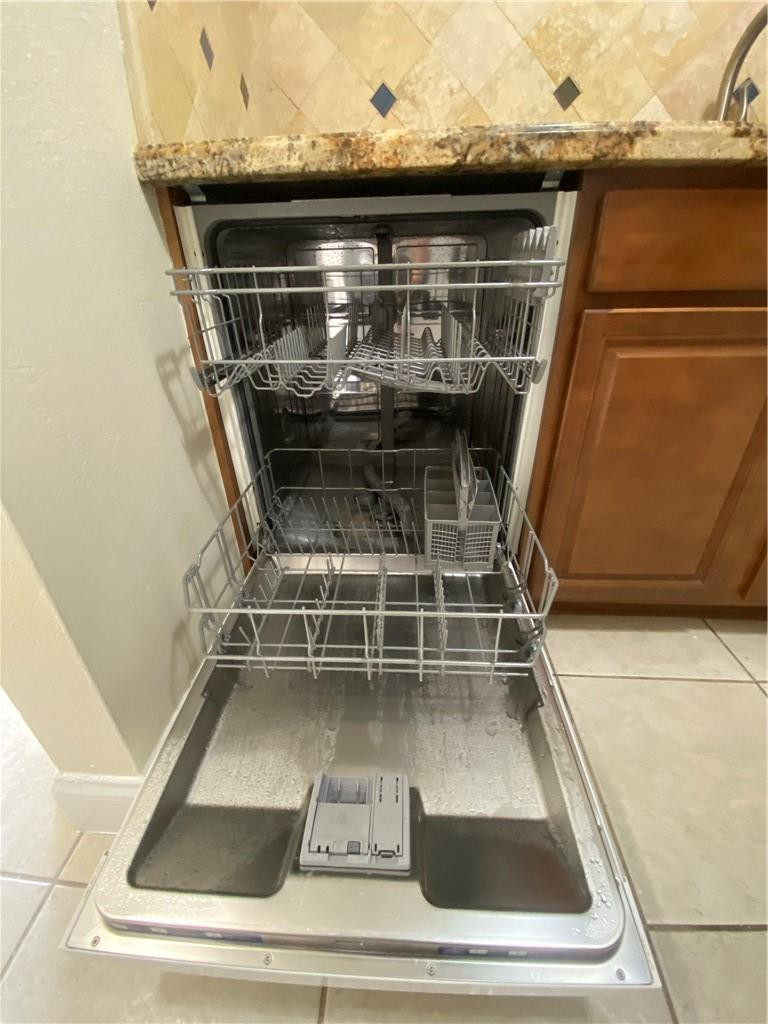 SPRINGCREST CONDO - Residential Lease