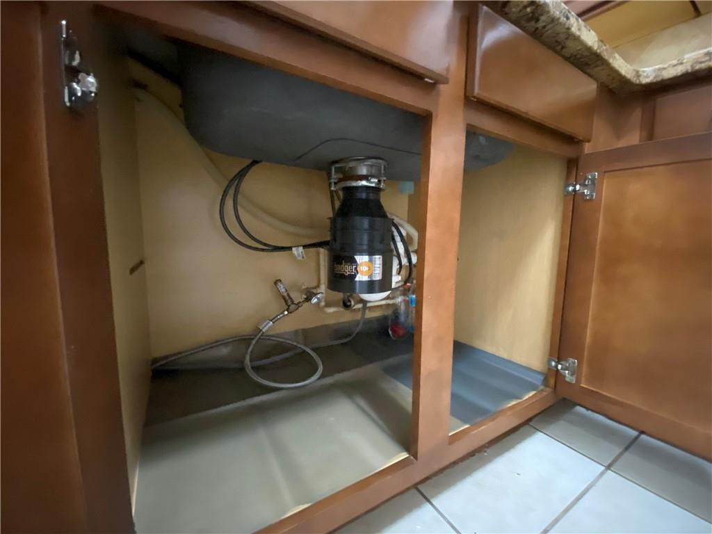 SPRINGCREST CONDO - Residential Lease