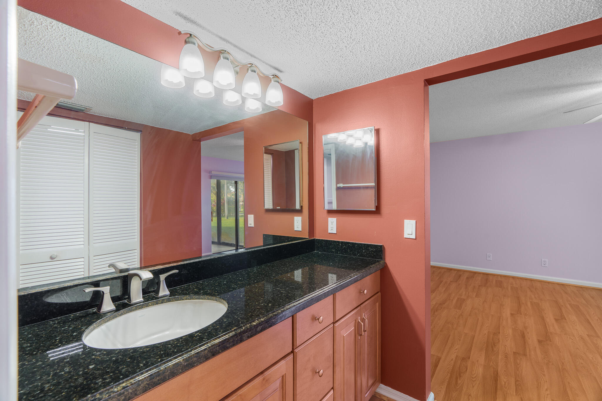 DIPLOMAT SQUARE CONDO - Residential