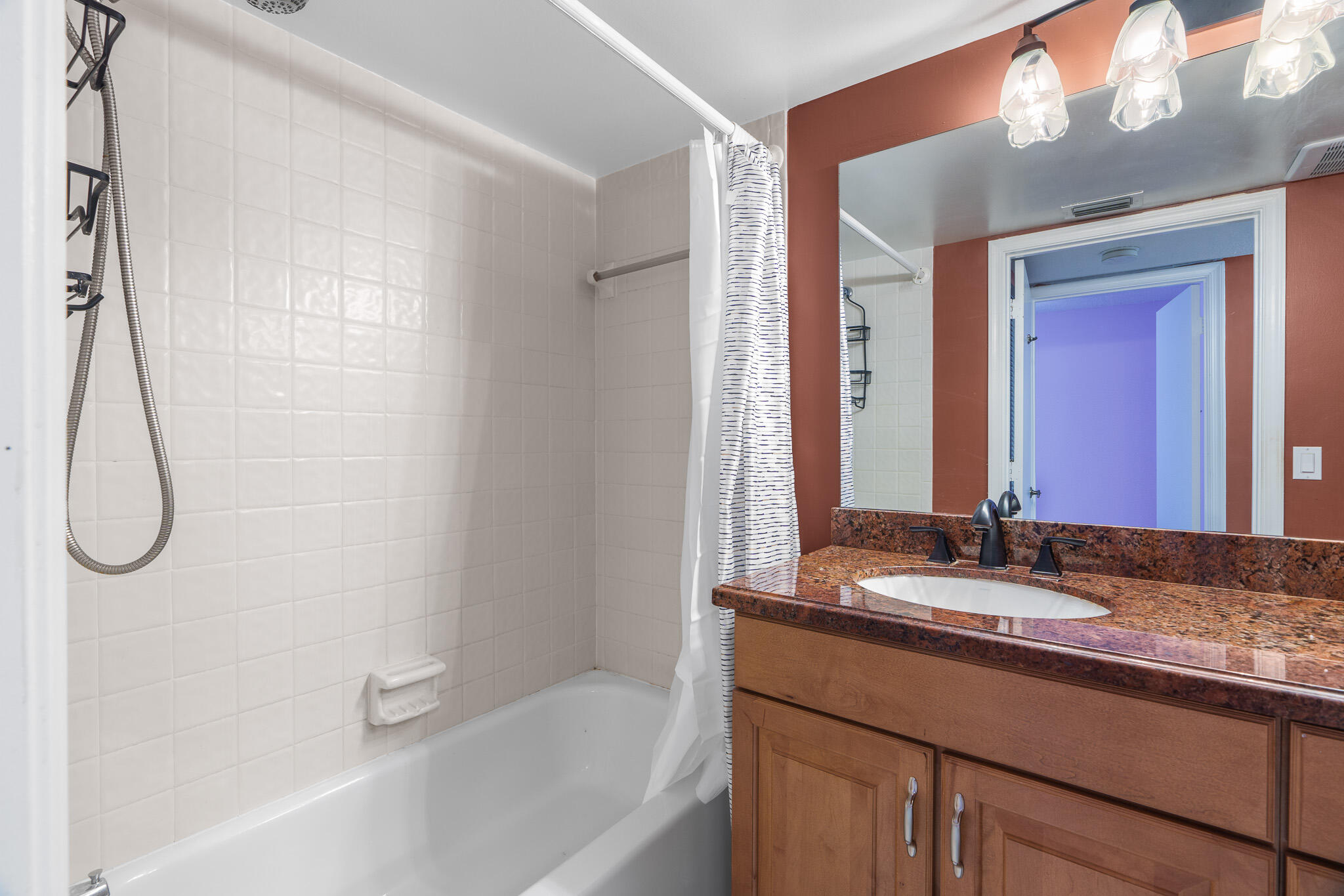 DIPLOMAT SQUARE CONDO - Residential