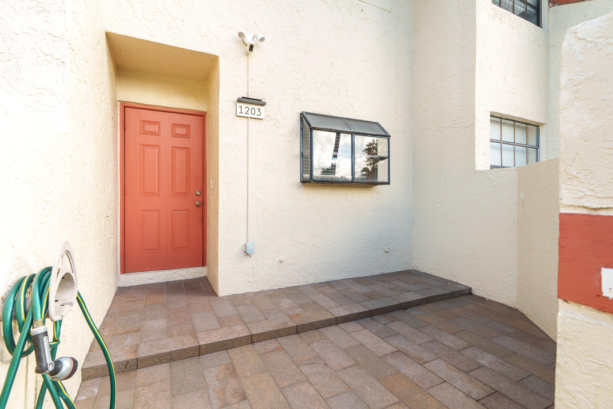 DIPLOMAT SQUARE CONDO - Residential