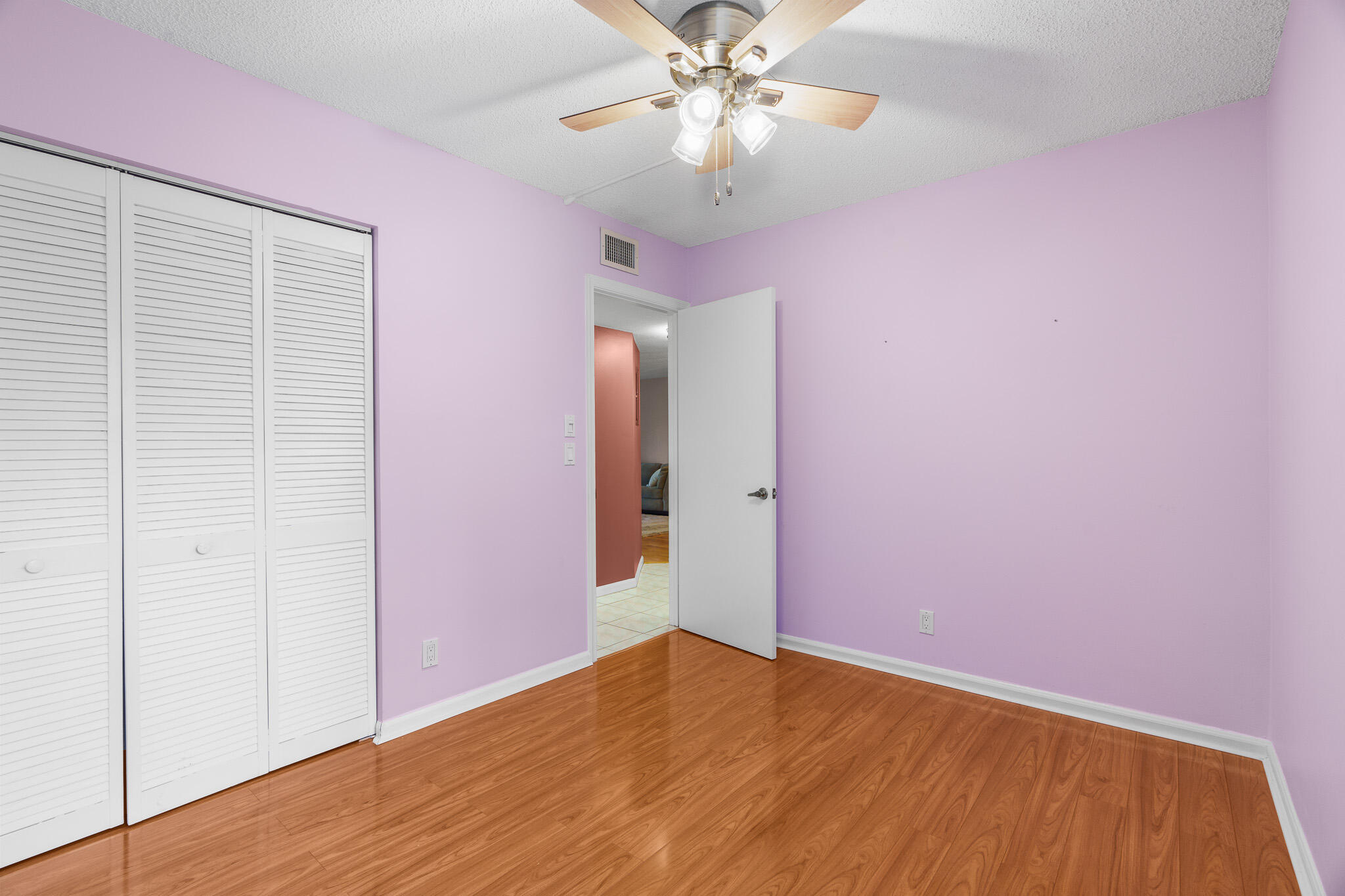 DIPLOMAT SQUARE CONDO - Residential