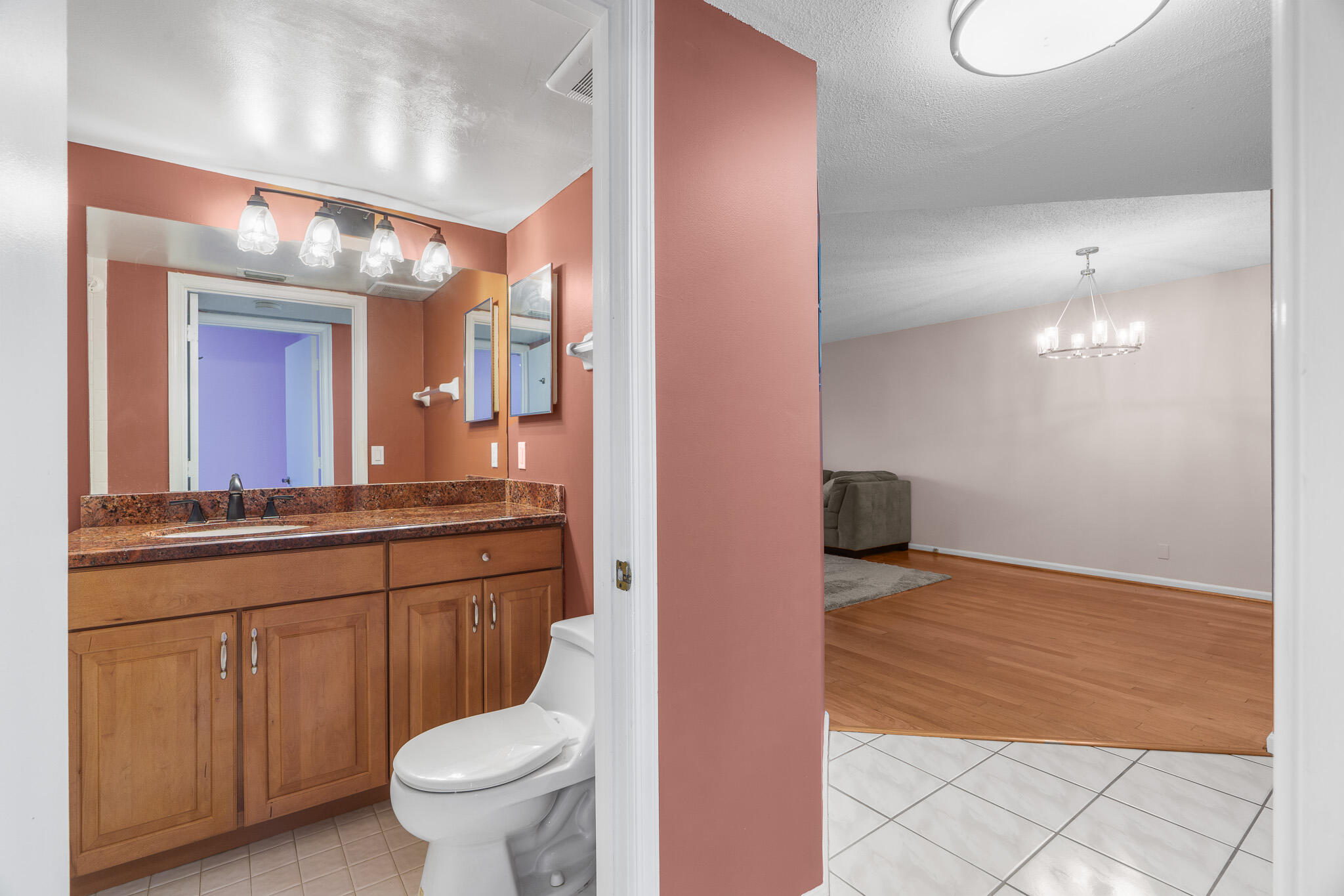 DIPLOMAT SQUARE CONDO - Residential