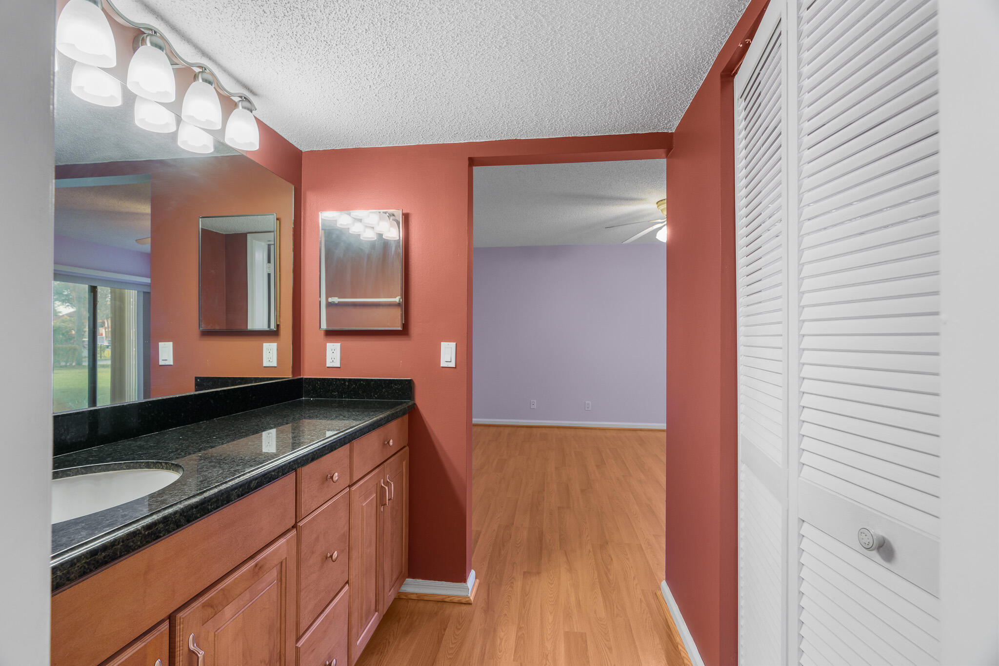 DIPLOMAT SQUARE CONDO - Residential