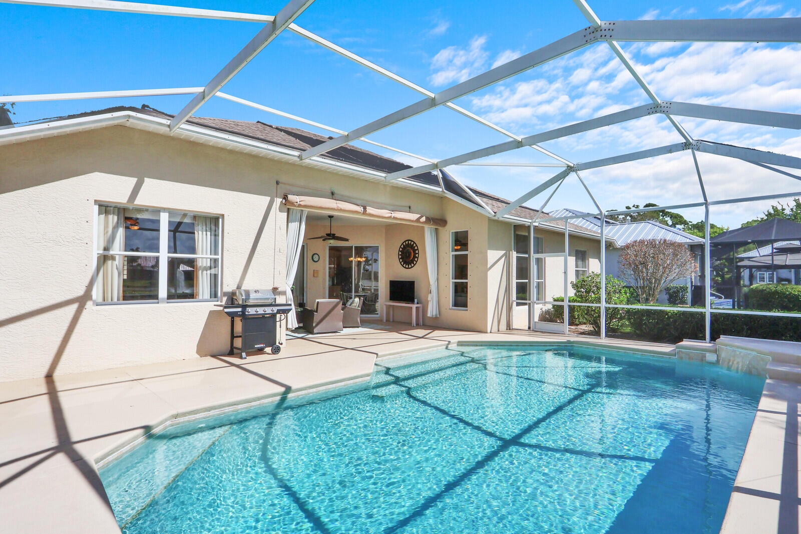 Sawgrass Lakes - Residential