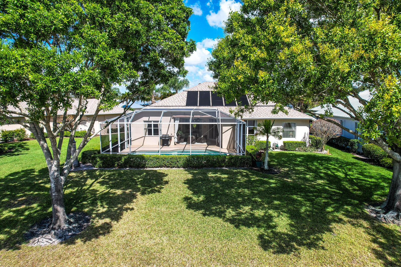 Sawgrass Lakes - Residential