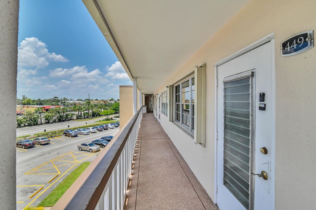 Photo of 449 Southampton C, West Palm Beach, FL 33417 (MLS # R10914570)