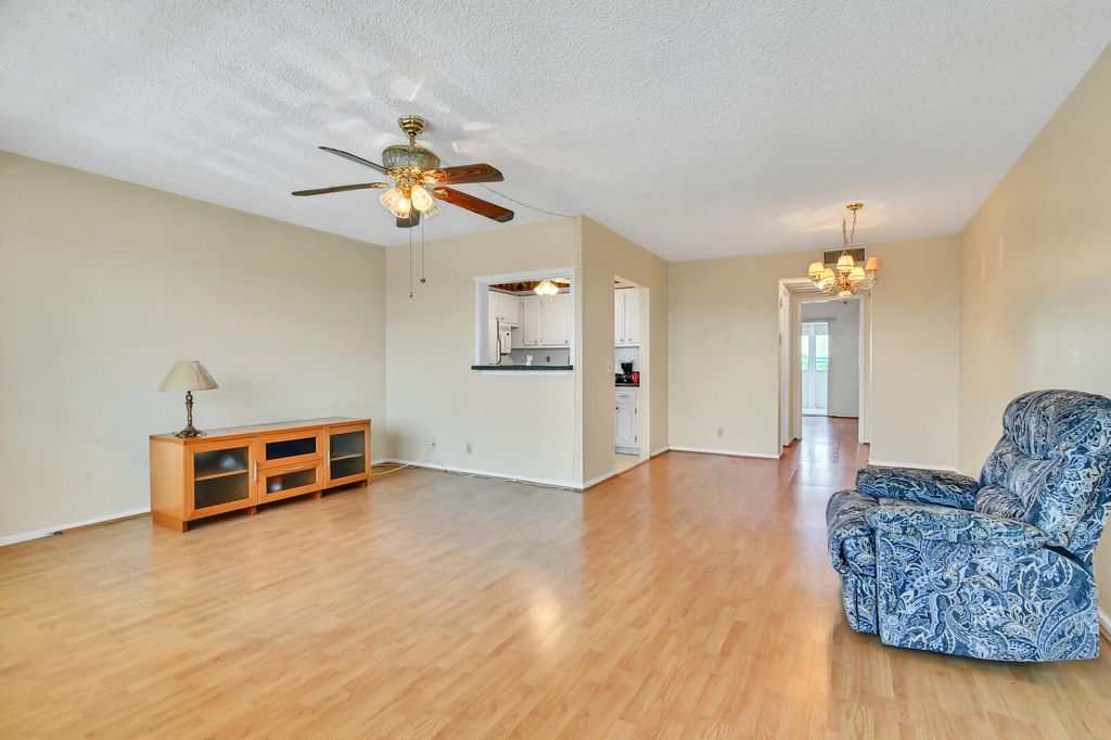 Photo of 449 Southampton C, West Palm Beach, FL 33417 (MLS # R10914570)