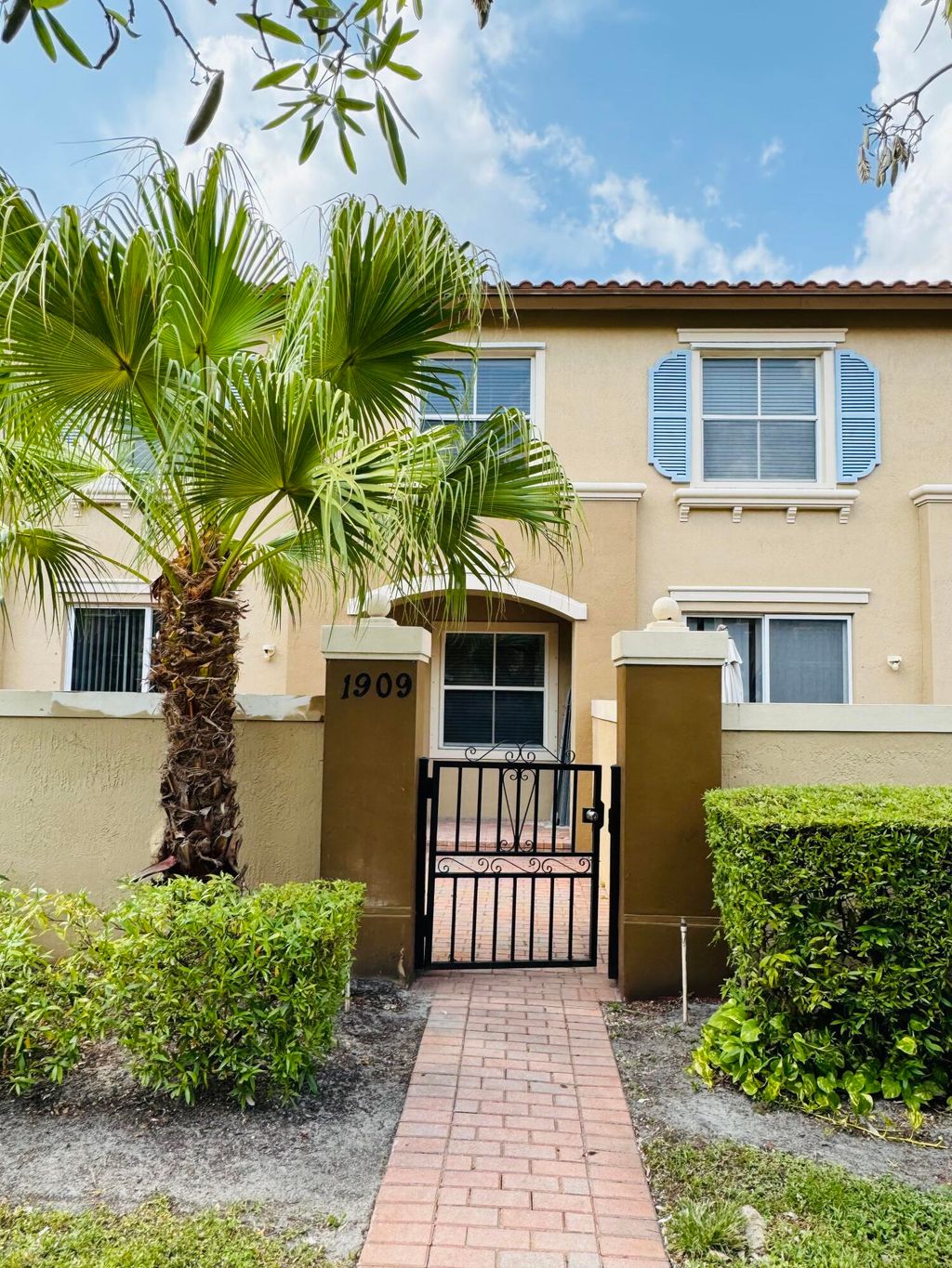 Photo of 6550 Morgan Hill Trail #1909, West Palm Beach, FL 33411 (MLS # B26030845)
