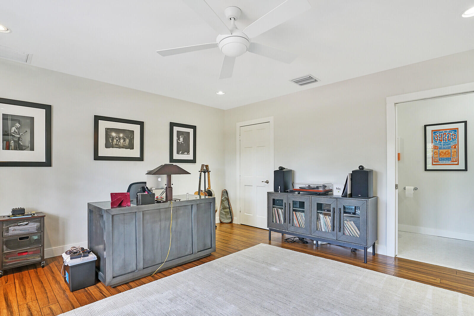 LAKE SHORE ESTATES - Residential