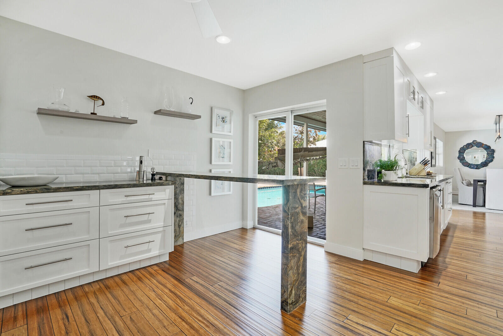 LAKE SHORE ESTATES - Residential