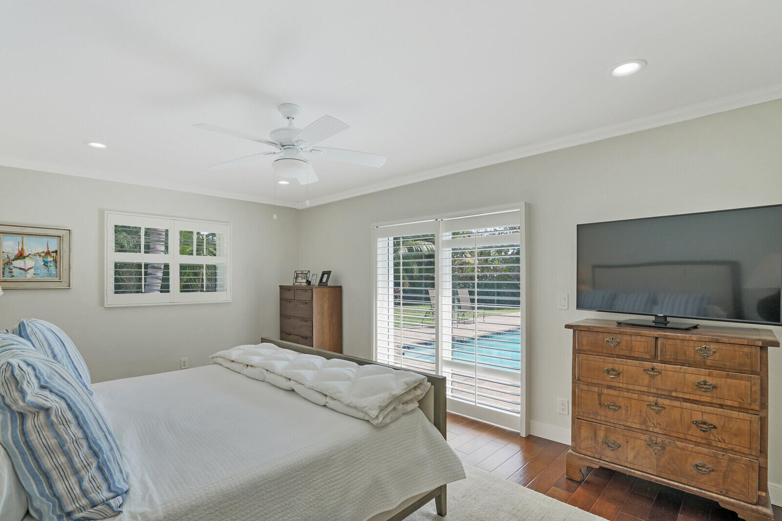 LAKE SHORE ESTATES - Residential