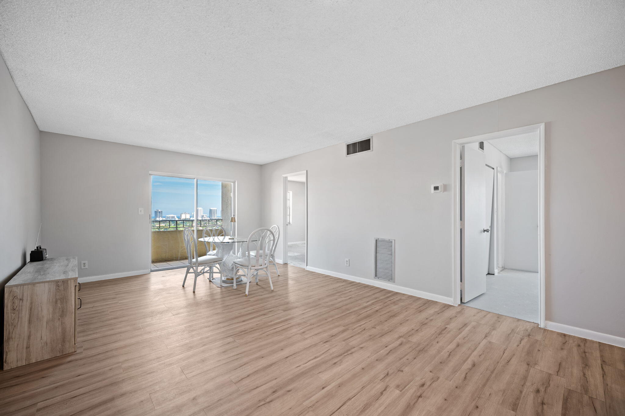 VICTORIA PARK TOWER CONDO - Residential
